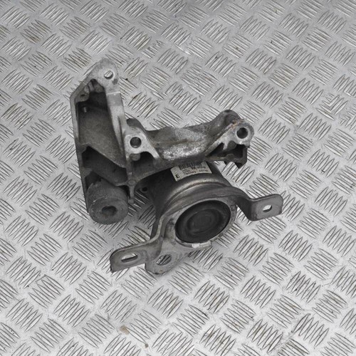 Volvo v60 right - v60,